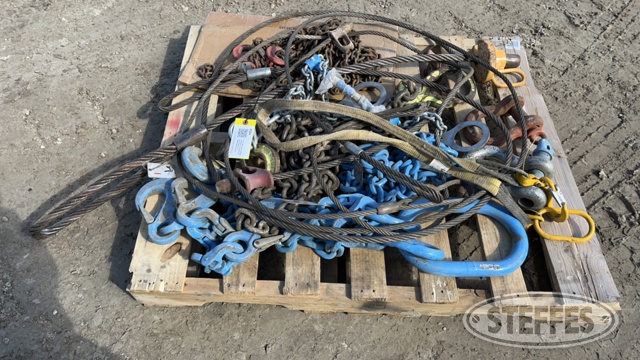 Pallet of Chains & Cable